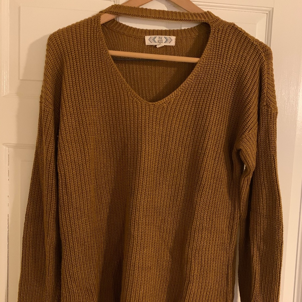 Keyhole knit Sweater